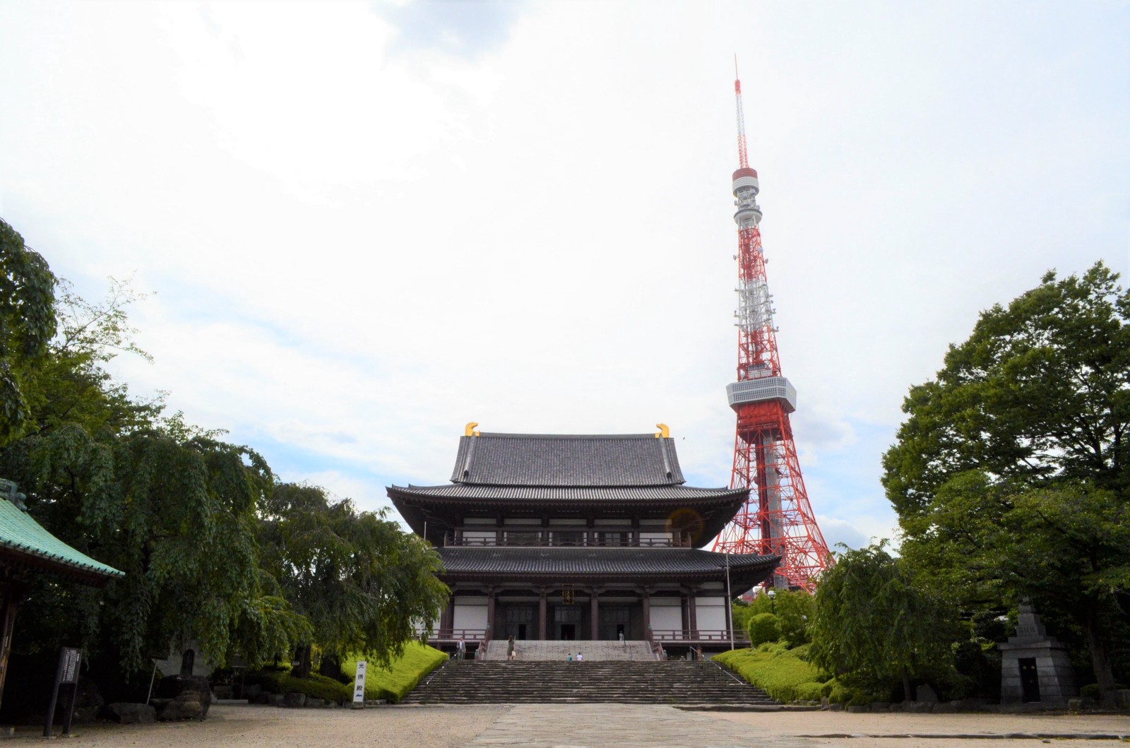 The front view of Zojoji Temple and Tokyo Tower