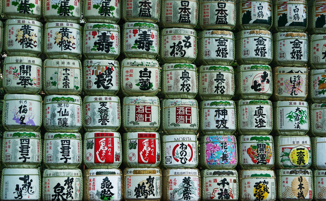 The photo-worthy Sake barrels at Meiji Shrine