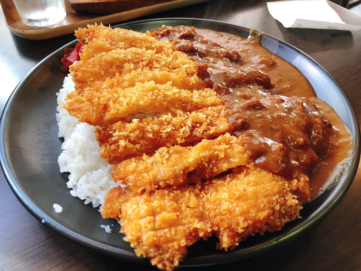 Curry topped with Tonkatsu at 919