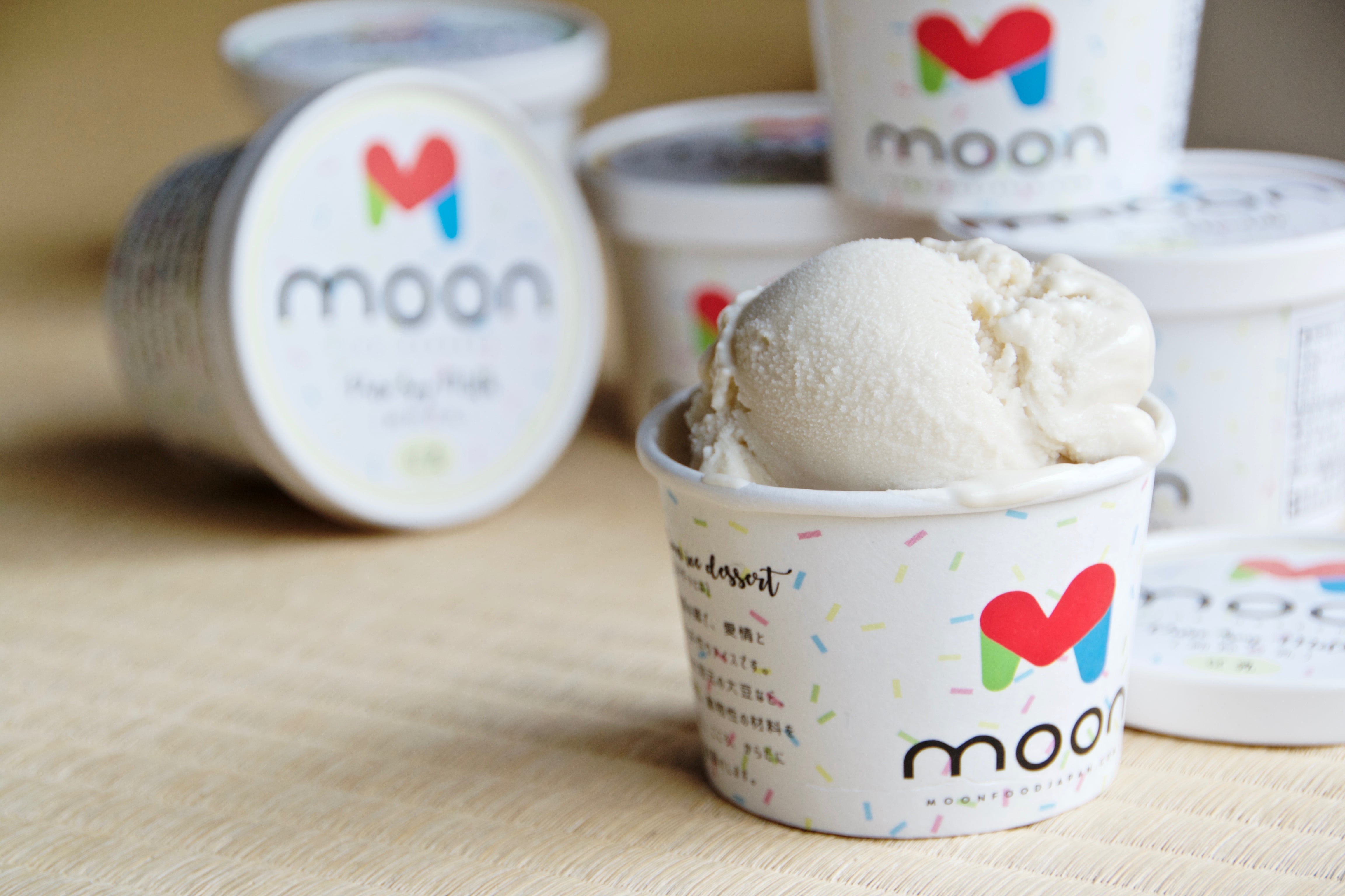 moon ice cream