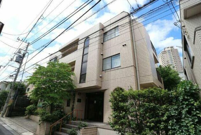 Best Apartments Foreigners Can Rent Near Shinjuku