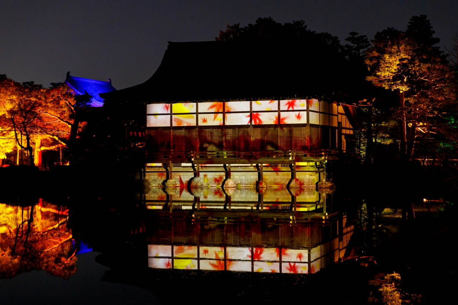 NAKED YORU MO-DE at Heian Jingu Shrine