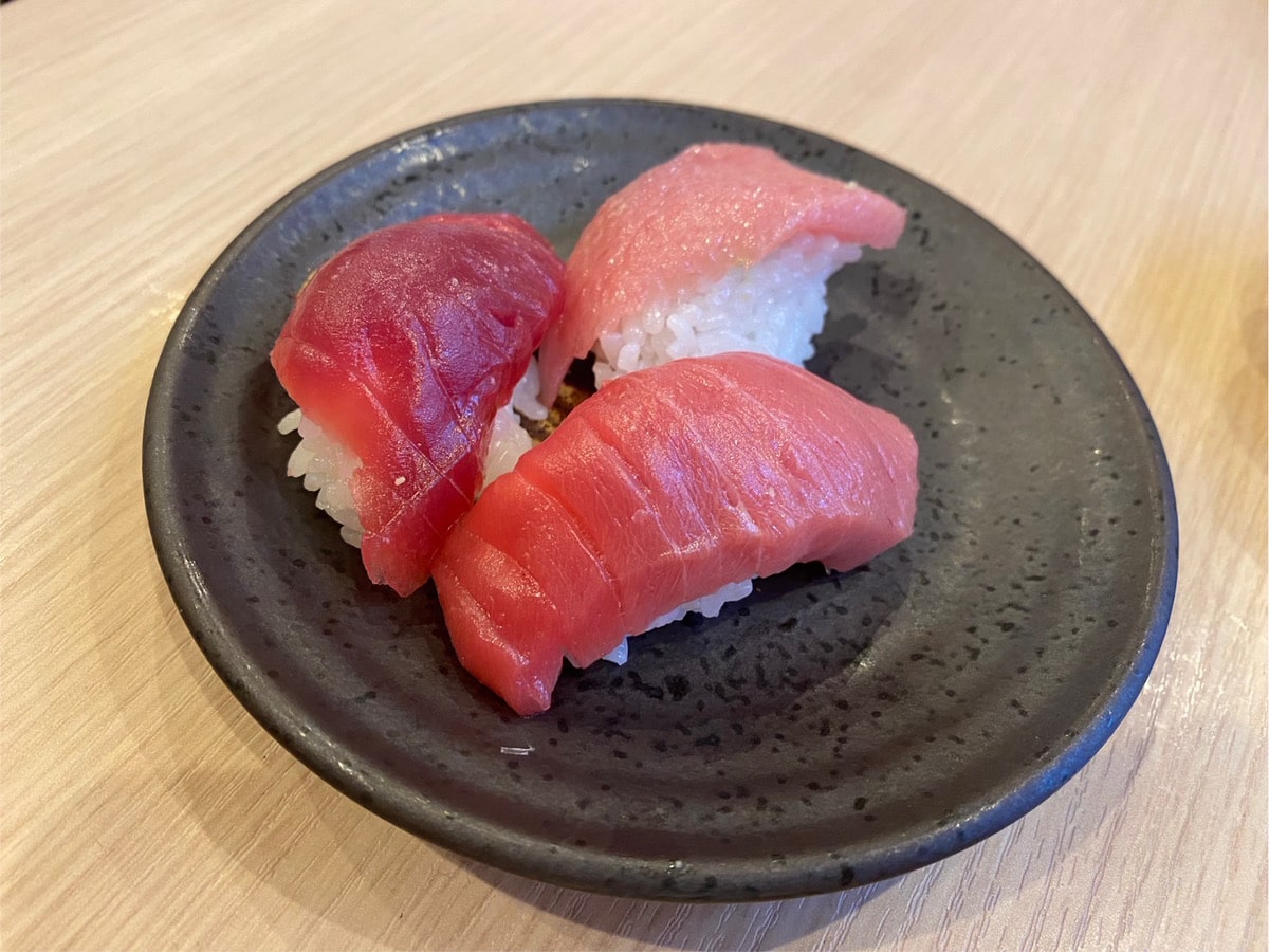 Tuna sushi