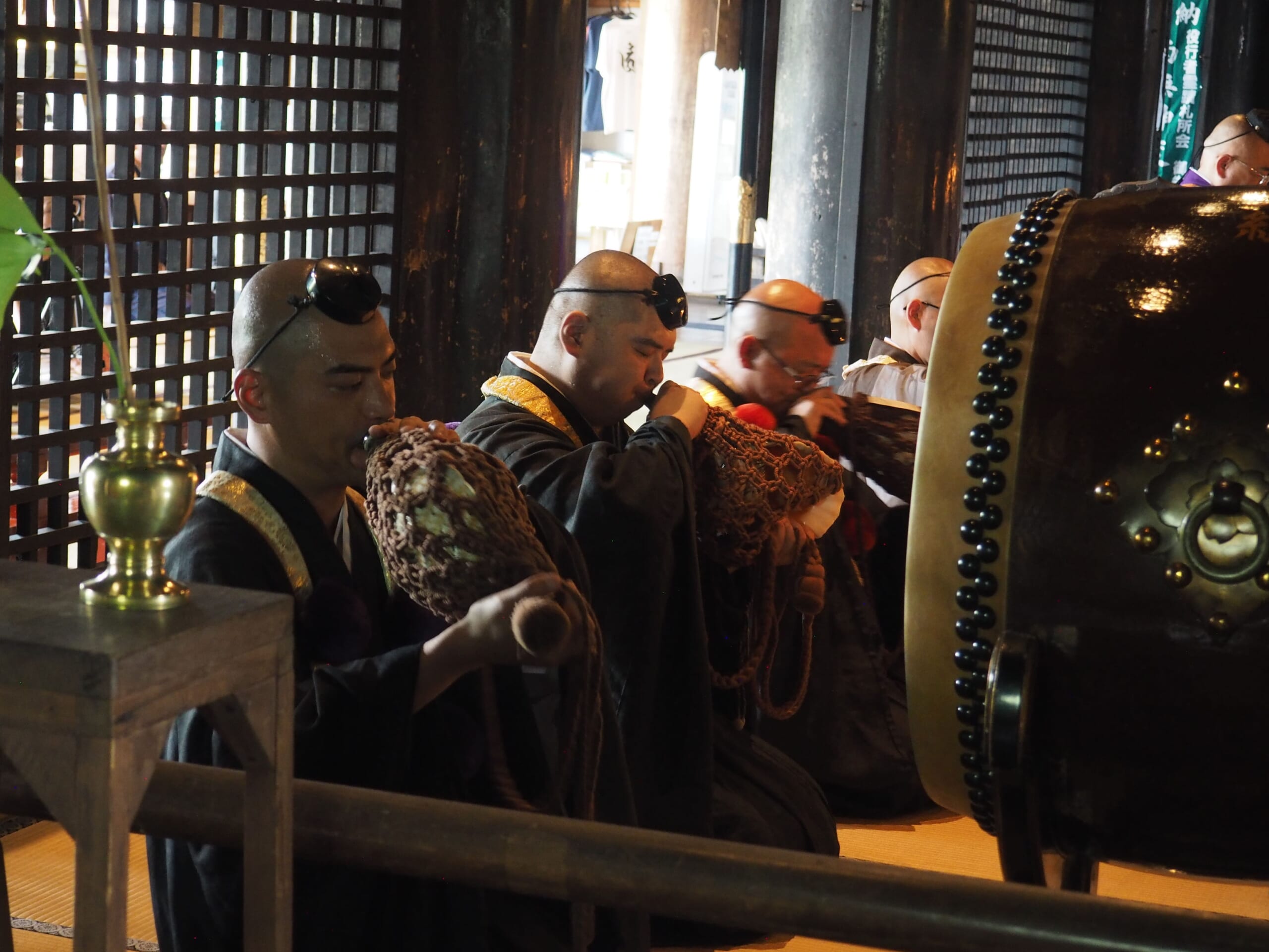 Goma Gyo performance at Kinpusenji Temple